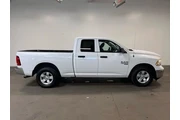 $25431 : Ram 1500 Classic 2024 4x2 SL thumbnail