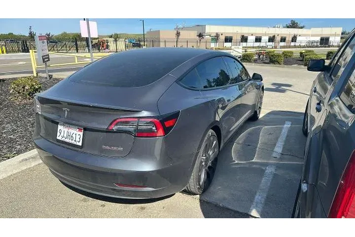 $32950 : Tesla Model 3 2023 AWD Perfo image 2