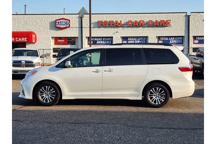 $22495 : 2018 Sienna XLE 7-Passenger A image 3