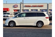 $22495 : 2018 Sienna XLE 7-Passenger A thumbnail