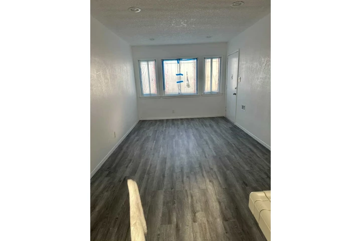 $1850 : APARTAMENTO en Lynwood image 3