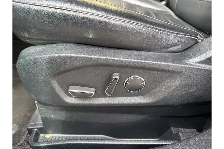 $14054 : Ford Edge 2017 SEL 4dr Cross image 10