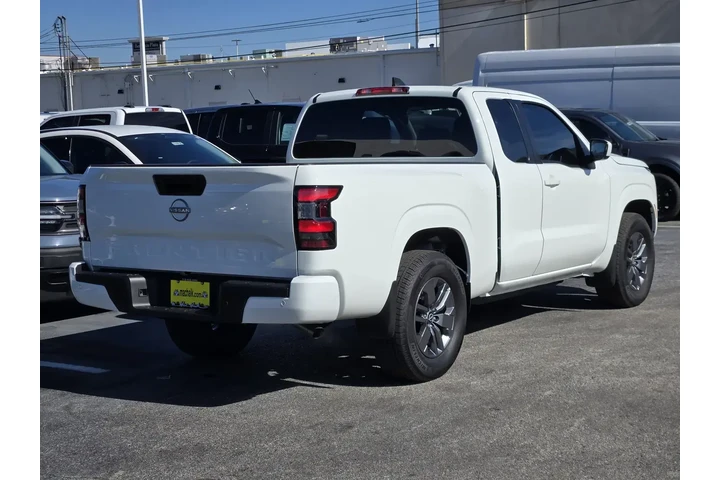 $26999 : Nissan Frontier 2025 4x2 S 4 image 5