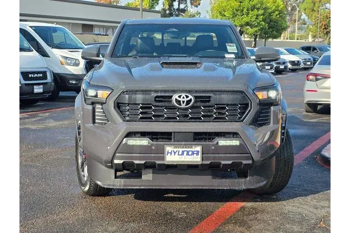 $39500 : Toyota Tacoma 2024 4x4 TRD S image 3