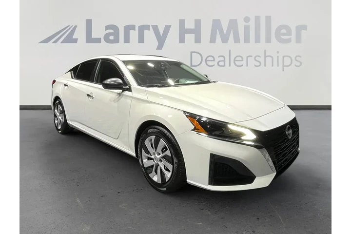 Nissan Altima 2025 2.5 S 4dr image 7