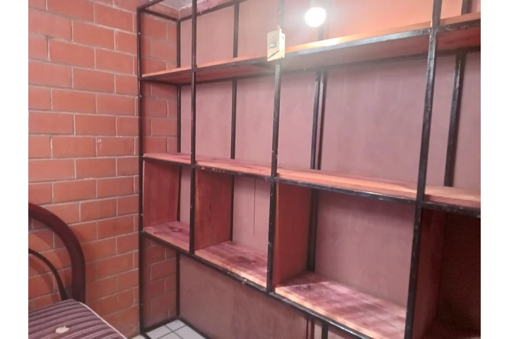 $2800 : RECAMARA PARA MUJER EN ALVARO image 9