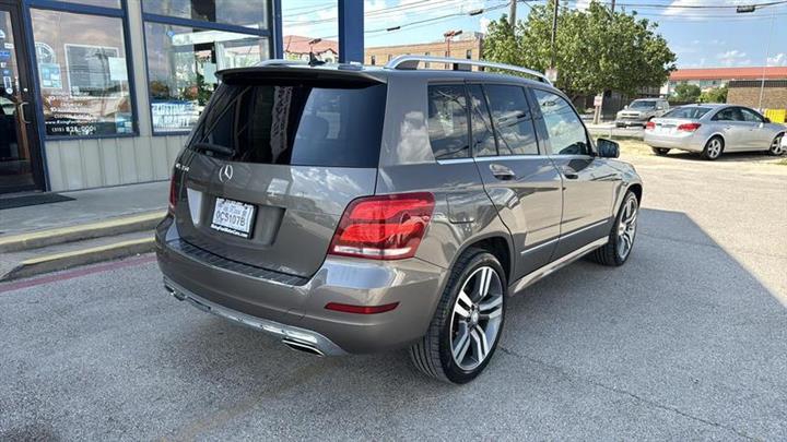 2015 Mercedes-Benz GLK-Class image 7