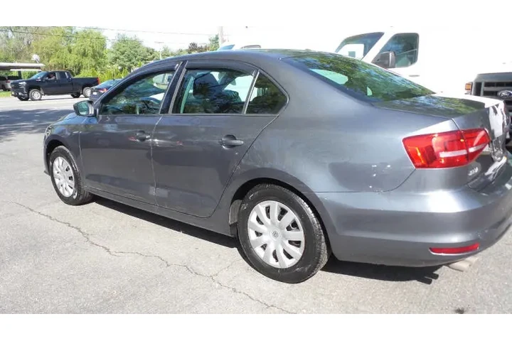 $7900 : 2015 Jetta S image 7