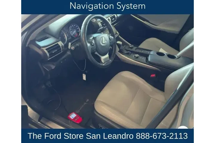$16750 : Lexus IS 250 2015 4dr Sedan image 9