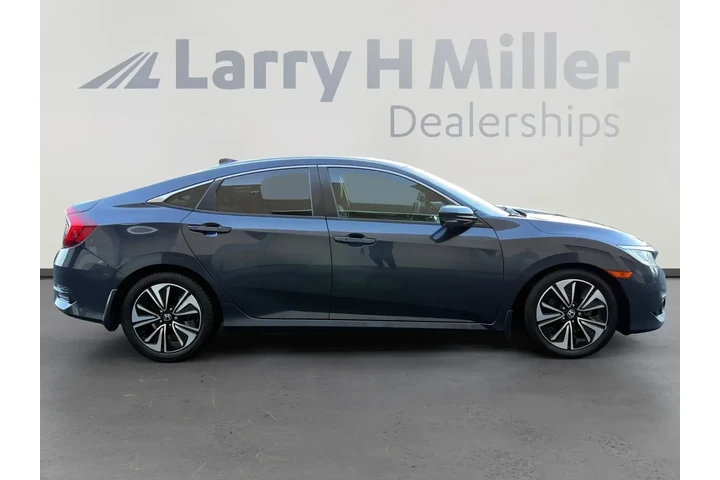 Honda Civic 2016 EX-T 4dr Se image 6