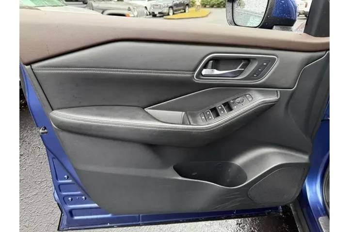 $15243 : Nissan Rogue 2021 AWD Platin image 10