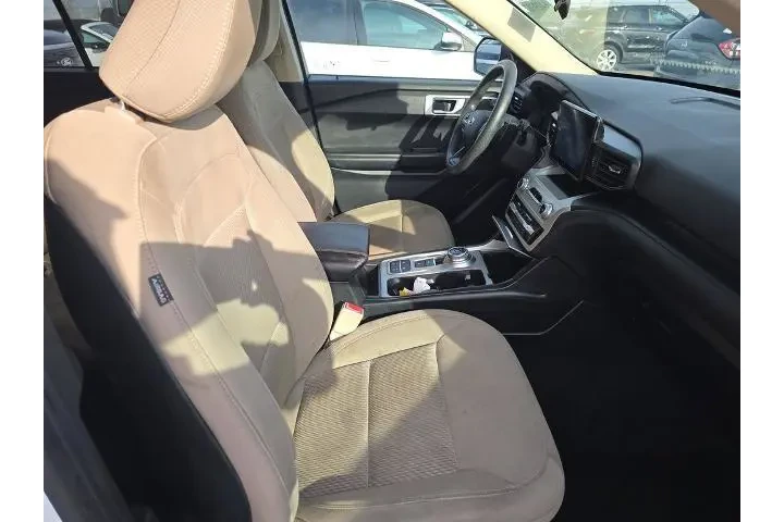 $16999 : Ford Explorer 2020 Base 4dr image 8