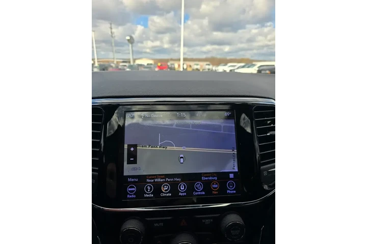 Jeep Grand Cherokee 2019 4x4 image 7