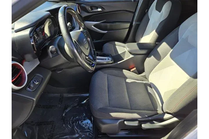 $19991 : Chevrolet Trax 2024 RS 4dr C image 10