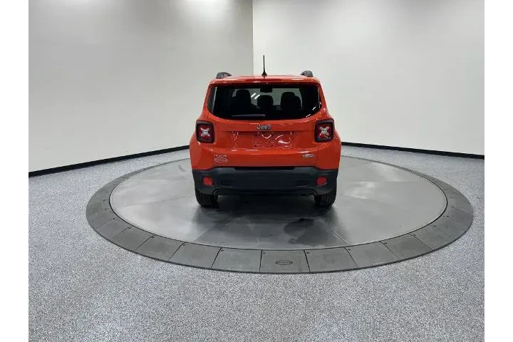 $13996 : Jeep Renegade 2016 4x4 Latit image 7