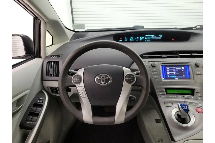 $14998 : Toyota Prius 2015 Three 4dr image 10