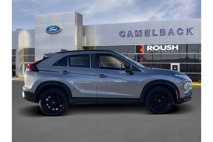 $19069 : Mitsubishi Eclipse Cross 202 image 6