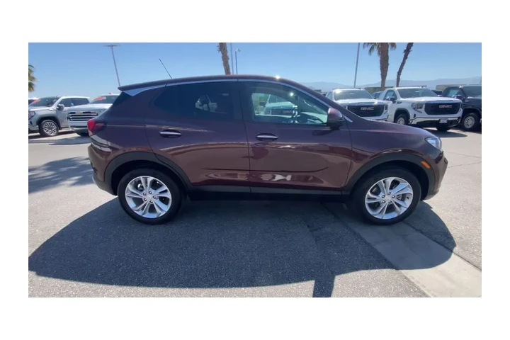 $23500 : 2023 Encore GX image 9