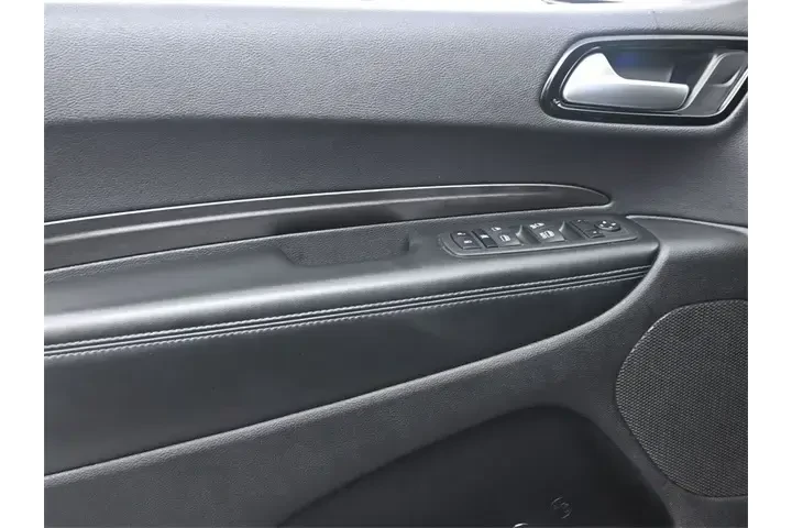 $23053 : Dodge Durango 2023 SXT 4dr S image 9