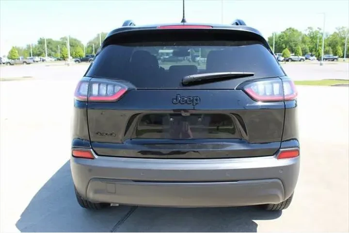 $24999 : Jeep Cherokee 2023 4x4 Altit image 7