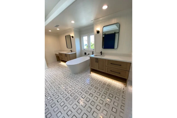 CONSTRUCCIÓN Y REMODELACIÓN image 7