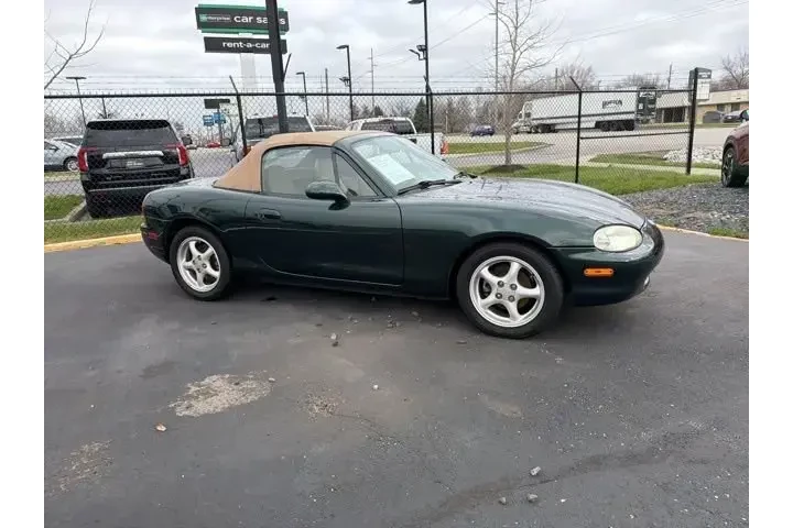 $10995 : Mazda MX-5 Miata 1999 2dr Co image 3