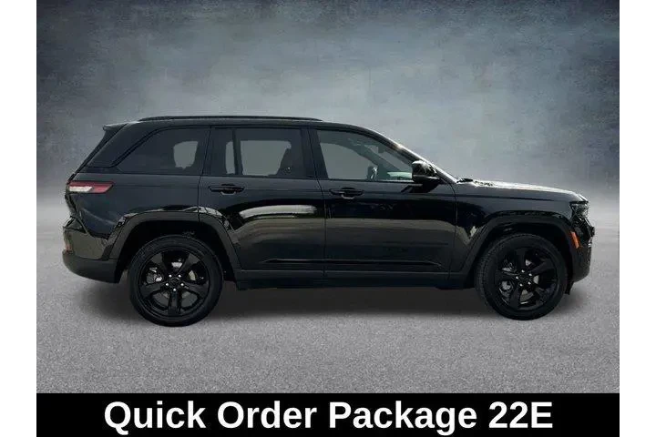 $37986 : Jeep Grand Cherokee 2024 4x2 image 6