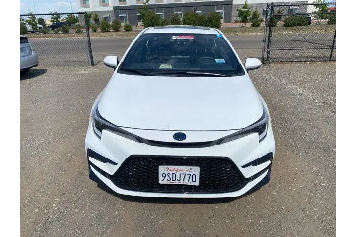$28900 : Toyota Corolla Hybrid 2025 S image 2