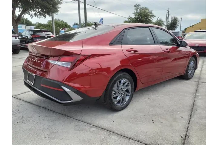 $22985 : Hyundai ELANTRA Hybrid 2024 image 5