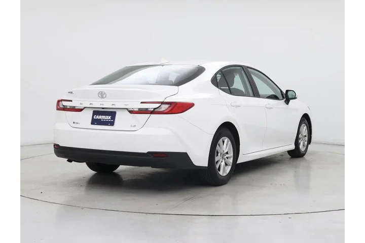 $27998 : Toyota Camry 2025 LE 4dr Sed image 8