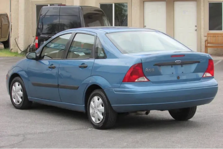 $4995 : 2001 Focus LX image 6