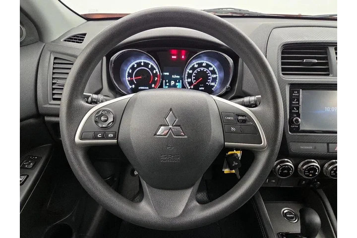 $19998 : Mitsubishi Outlander Sport 2 image 10