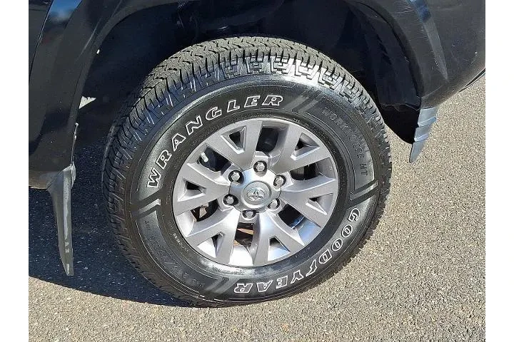 $26995 : Toyota Tacoma 2017 4x4 TRD O image 8