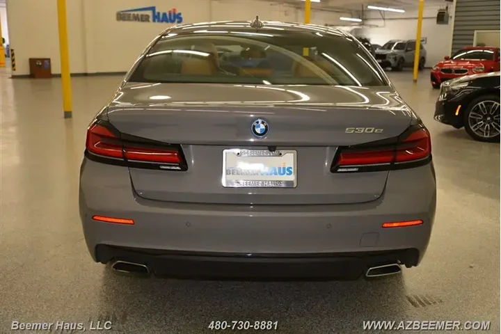 $31998 : BMW 5 Series 2022 530e 4dr S image 9