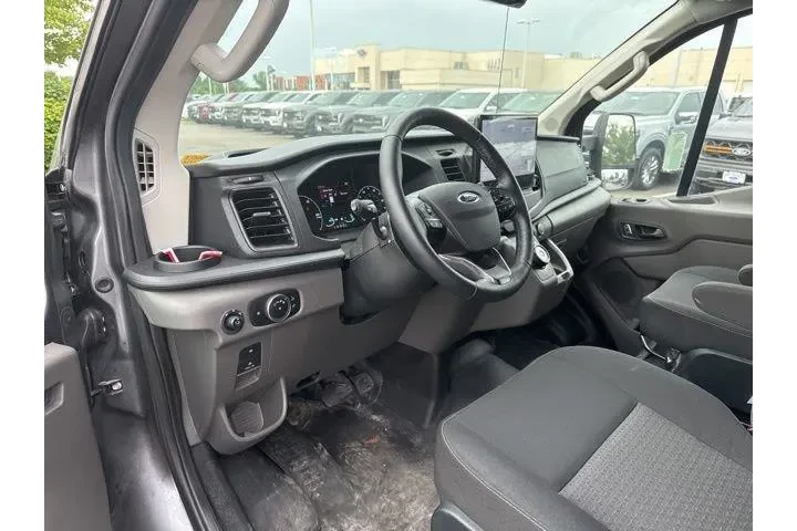 $28500 : Ford E-Transit 2023 350 3dr image 10