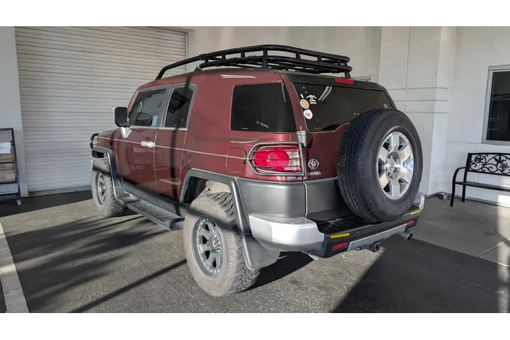 $17590 : 2007 FJ Cruiser image 2