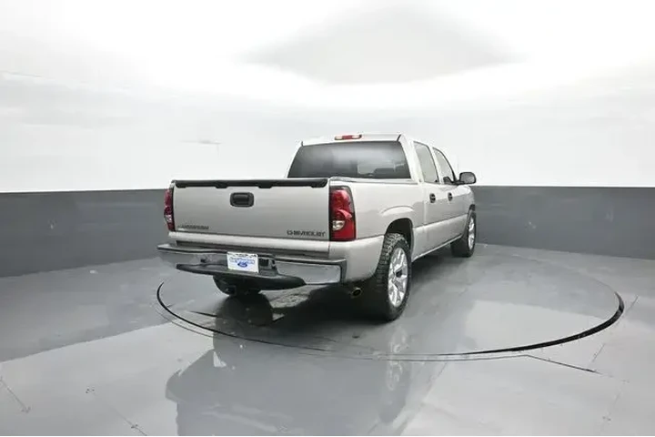 $8450 : Chevrolet Silverado 1500 200 image 7