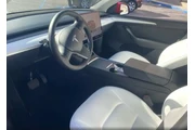 $33000 : Tesla Model Y 2023 AWD 4dr C thumbnail