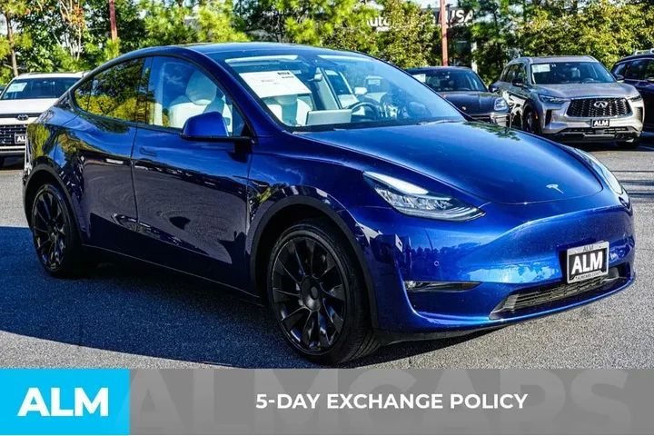 $30920 : Tesla Model Y 2022 AWD Long image 4