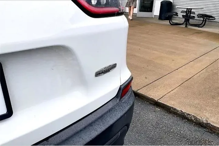 $14041 : Jeep Cherokee 2019 Latitude image 7