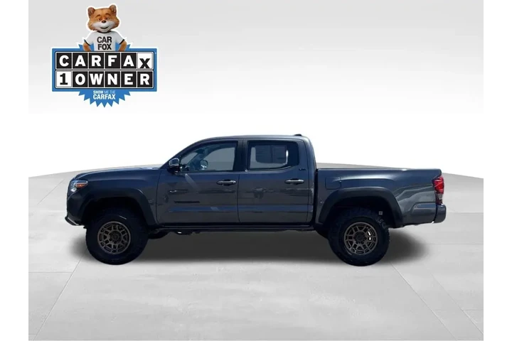 $39888 : Gold Certified 2023 Tacoma Tr image 2