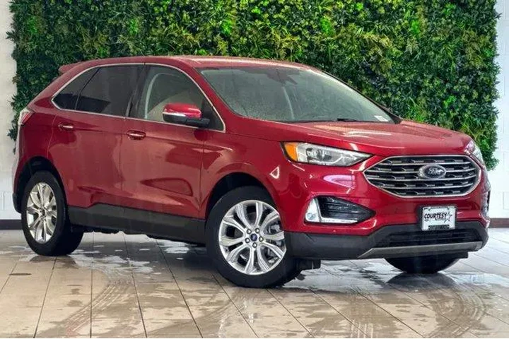 $24641 : Ford Edge 2022 AWD Titanium image 1