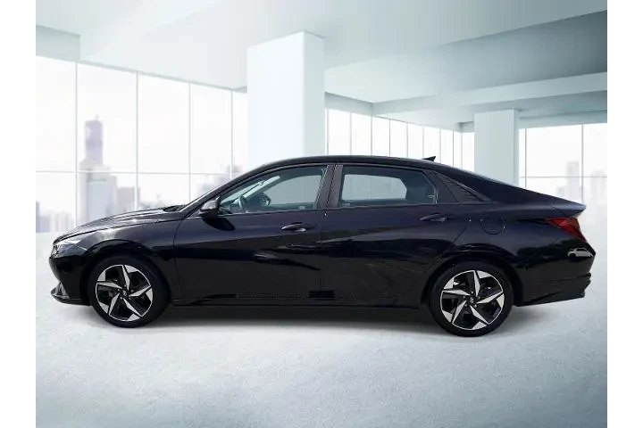 $17888 : Hyundai ELANTRA 2023 SEL 4dr image 2