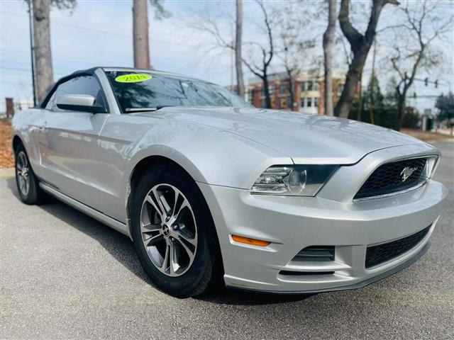 $13700 : 2014 FORD MUSTANG image 4