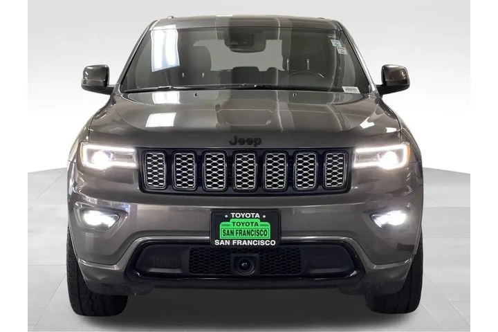 $24688 : 2021 Grand Cherokee Laredo X image 9