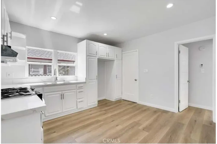 $3500 : **CASA DE RENTA** image 4