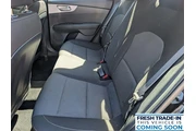 $18327 : Kia Forte 2023 LXS 4dr Sedan thumbnail