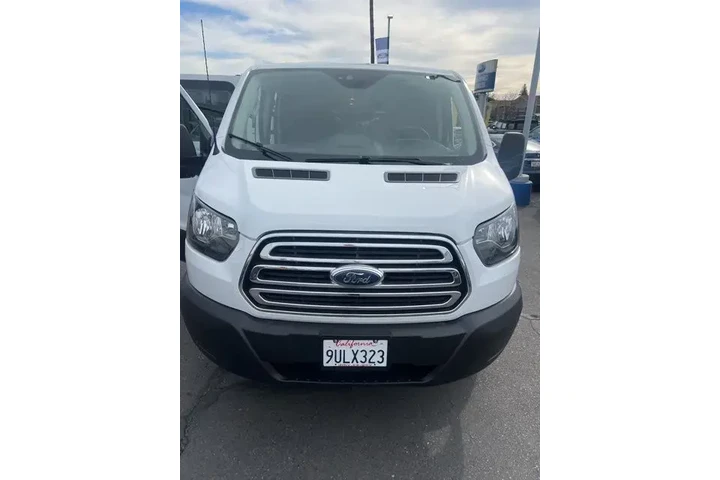 $28988 : Ford Transit 2018 350 XL 3dr image 2