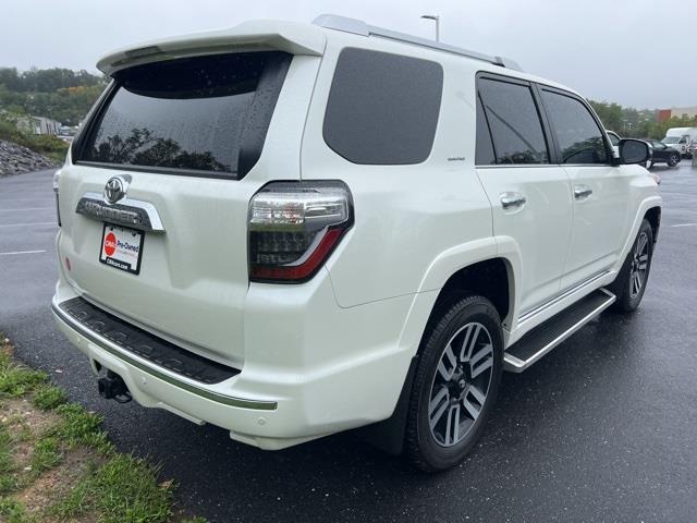 $45807 : PRE-OWNED 2022 TOYOTA 4RUNNER image 8