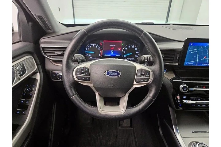 $32998 : Ford Explorer 2021 AWD Limit image 10